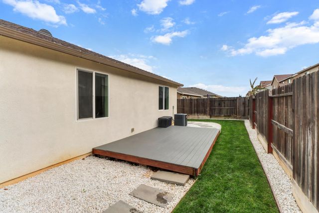 5608 Glowhaven St, Marysville, CA 95901