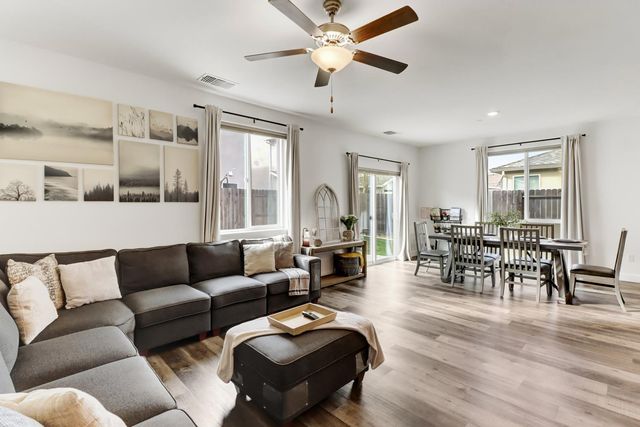 5608 Glowhaven St, Marysville, CA 95901