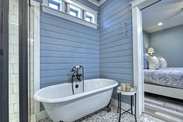 517 Monet Drive, Ellijay, GA 30540