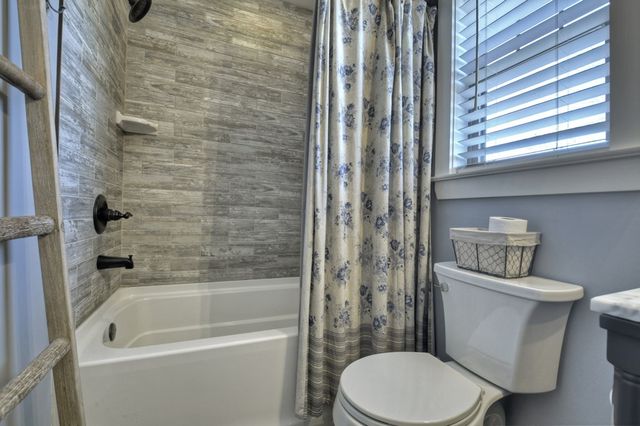 517 Monet Drive, Ellijay, GA 30540