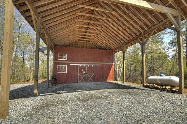 517 Monet Drive, Ellijay, GA 30540