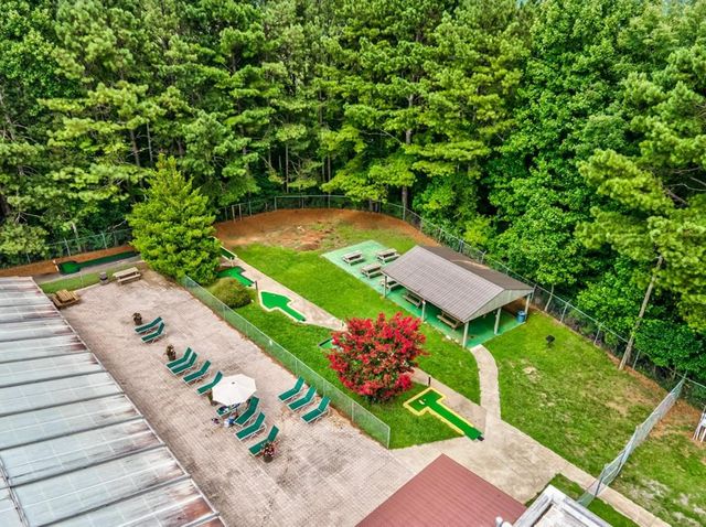 517 Monet Drive, Ellijay, GA 30540