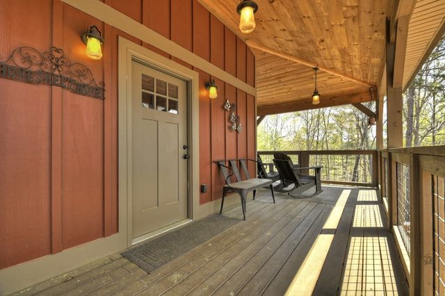 517 Monet Drive, Ellijay, GA 30540