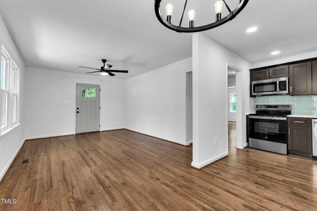 2408 Glascock Street, Raleigh, NC 27610