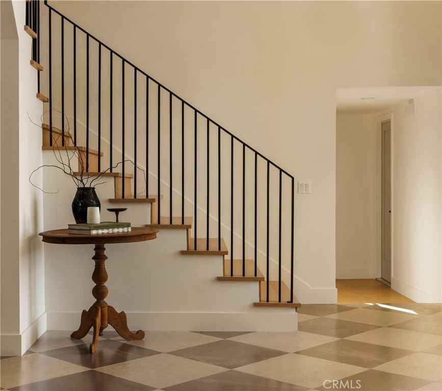 1806 Hummingbird Drive, Costa Mesa, CA 92626 — photo 4