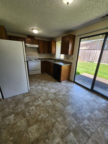 13803 13805 11th Avenue Ct S, Tacoma, WA 98444