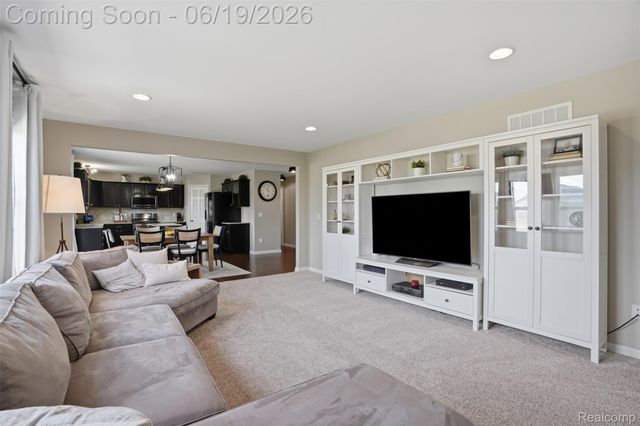 3849 Silver Charm Lane, Oceola Township, MI 48843