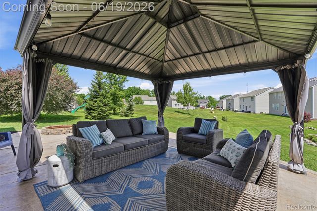 3849 Silver Charm Lane, Oceola Township, MI 48843