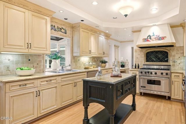 3110 Meyerloa Lane, Pasadena, CA 91107