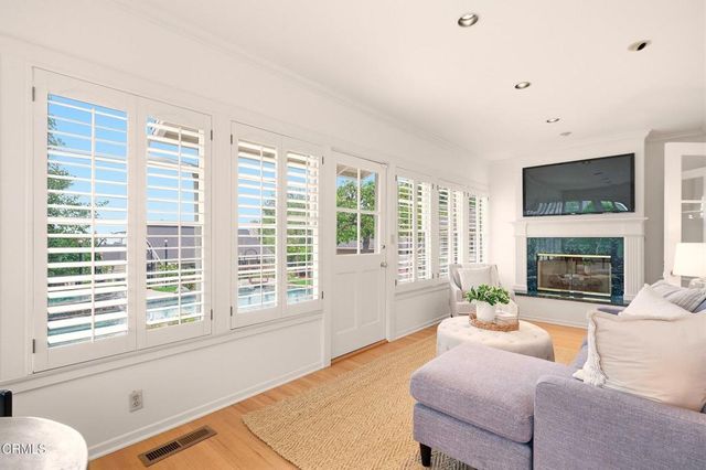 3110 Meyerloa Lane, Pasadena, CA 91107