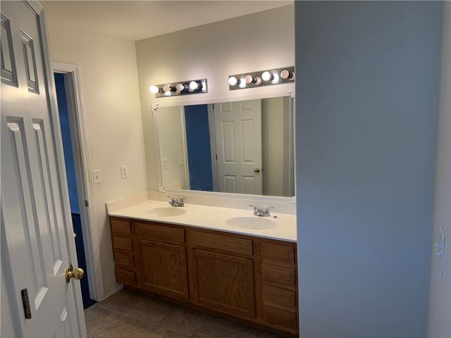 6404 SW High Meadow Boulevard, Bentonville, AR 72713