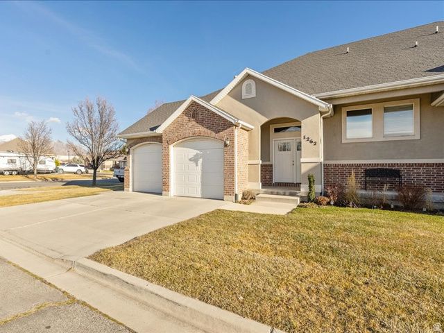 1262 N CIRCLE CV, Lehi, UT 84043