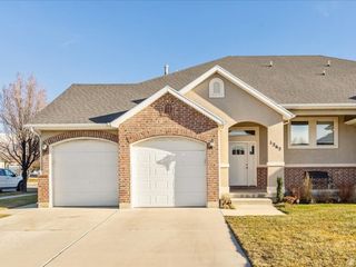 1262 N CIRCLE CV, Lehi, UT 84043