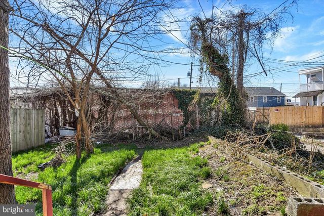 645 CAMP ST, Harrisburg, PA 17110