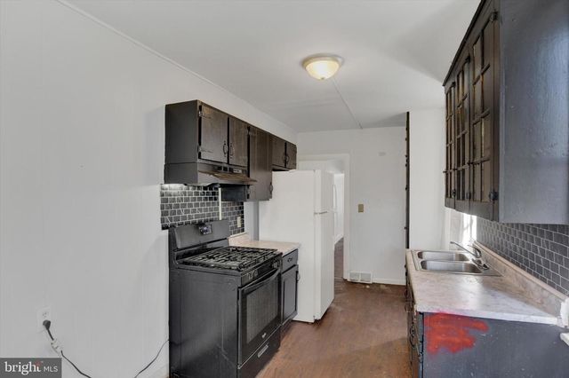 645 CAMP ST, Harrisburg, PA 17110