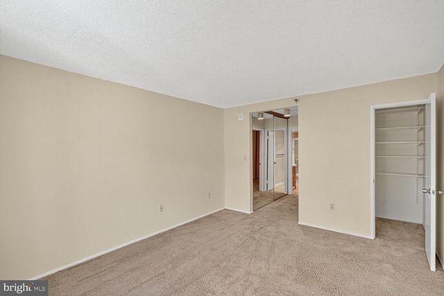15101 INTERLACHEN DR #1-123, Silver Spring, MD 20906