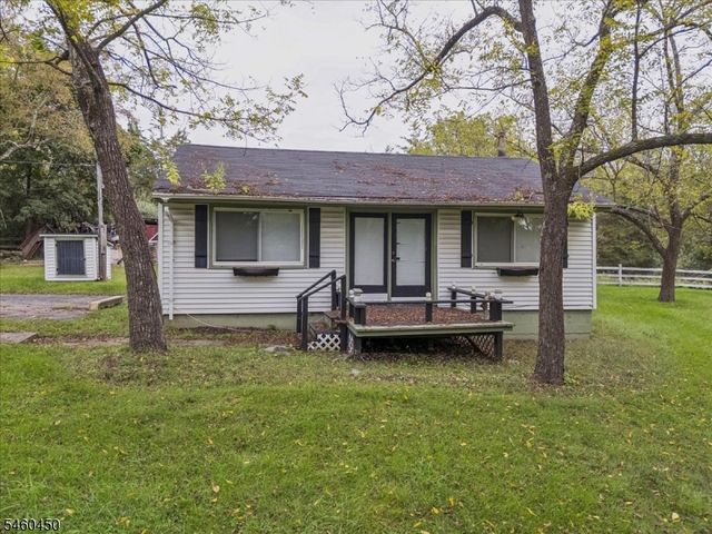 120 Pleasant Run Rd, Readington Twp., NJ 08822
