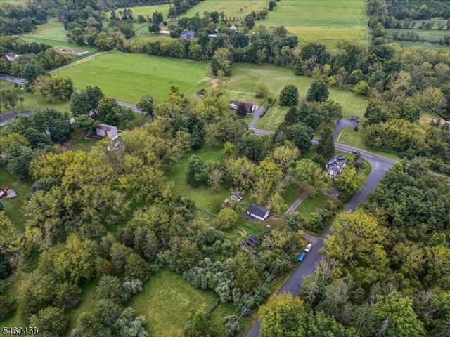 120 Pleasant Run Rd, Readington Twp., NJ 08822