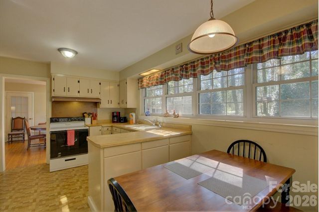 63 Montview Circle, Brevard, NC 28712
