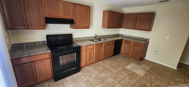 9938 Carswell Peak, San Antonio, TX 78245