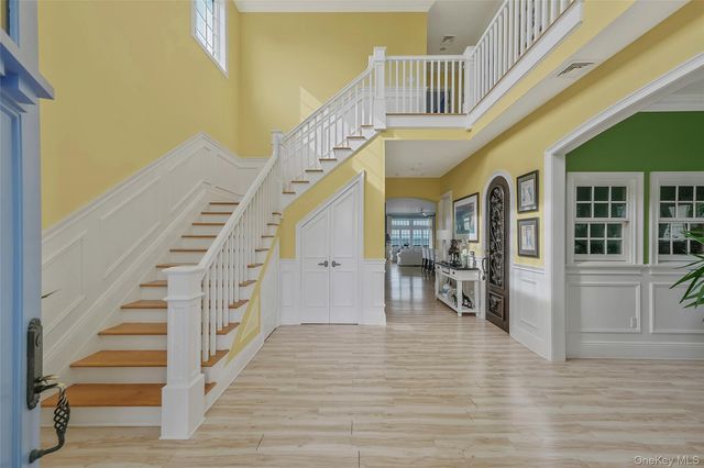 136 Asharoken Avenue, Northport, NY 11768