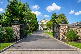 136 Asharoken Avenue, Northport, NY 11768
