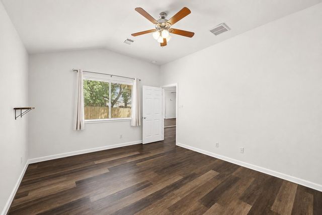10506 Scenic Drive, Montgomery, TX 77356