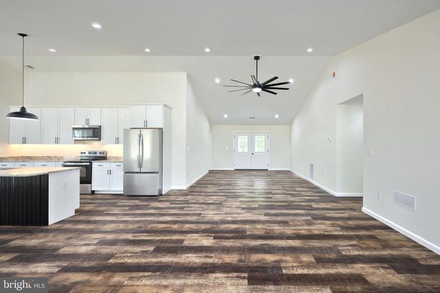 15937 MCDOWELL FARM LN, Stewartstown, PA 17363