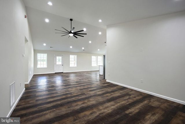 15937 MCDOWELL FARM LN, Stewartstown, PA 17363