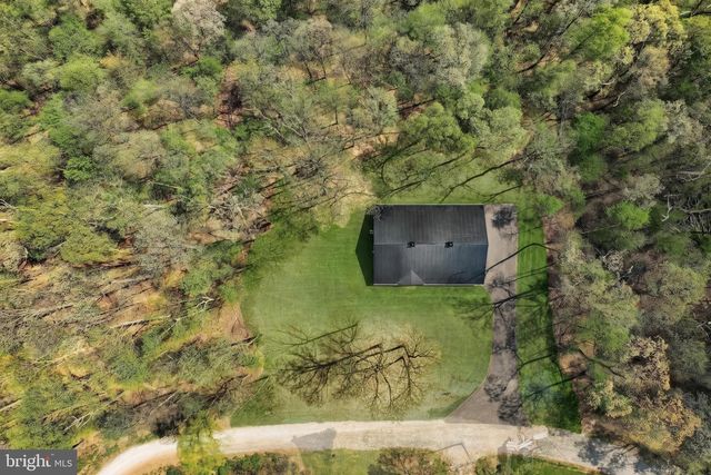 15937 MCDOWELL FARM LN, Stewartstown, PA 17363
