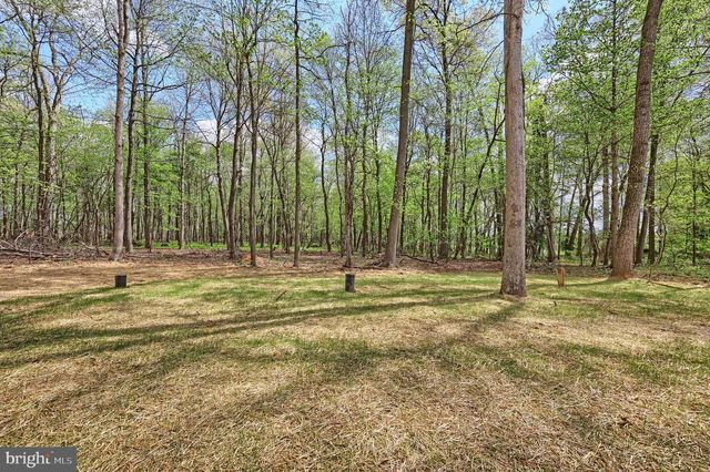 15937 MCDOWELL FARM LN, Stewartstown, PA 17363