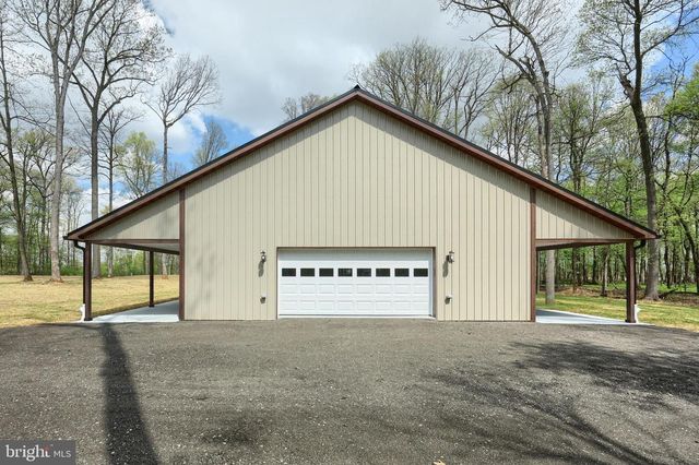 15937 MCDOWELL FARM LN, Stewartstown, PA 17363