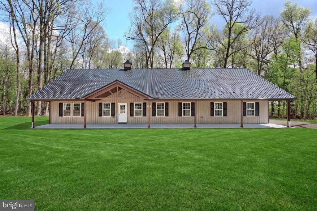 15937 MCDOWELL FARM LN, Stewartstown, PA 17363