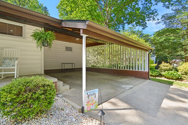 313 Robert Street, Cary, NC 27511