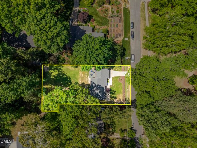 313 Robert Street, Cary, NC 27511