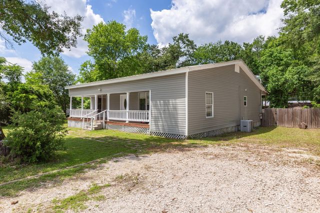 240 7th Street, Trinity, TX 75862