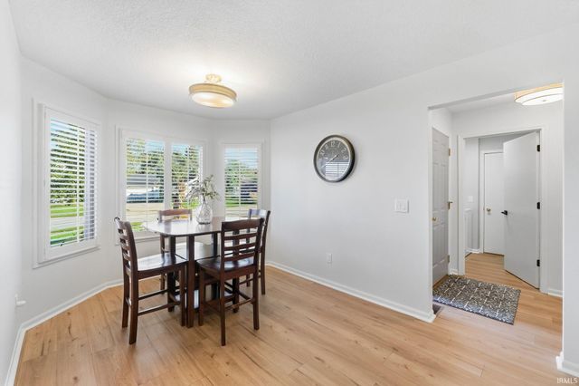 9707 Knoll Creek Cove, Fort Wayne, IN 46804