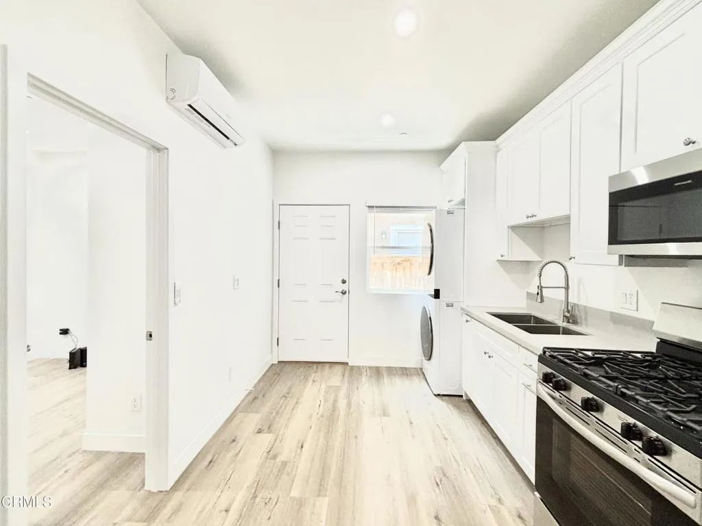 351 Huerta Street 2, Oxnard, CA 93030