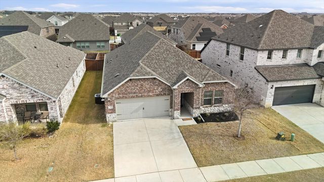 2140 Bellatrix Drive, Haslet, TX 76052