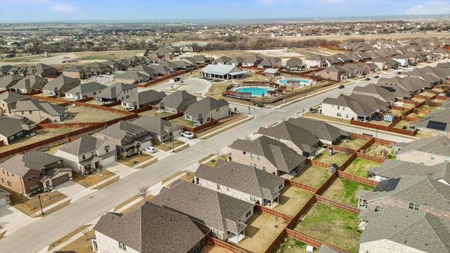 2140 Bellatrix Drive, Haslet, TX 76052