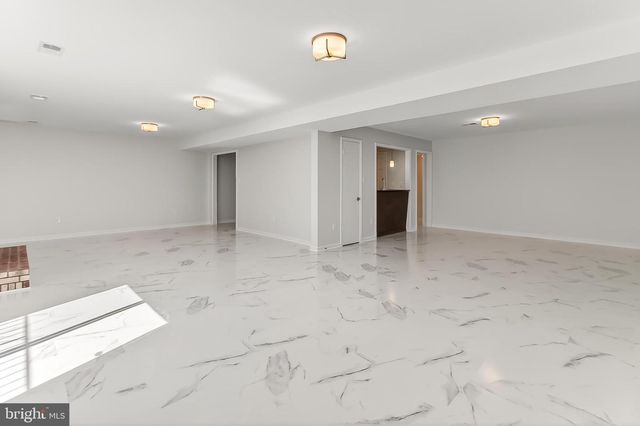 6294 DUNAWAY CT, Mclean, VA 22101