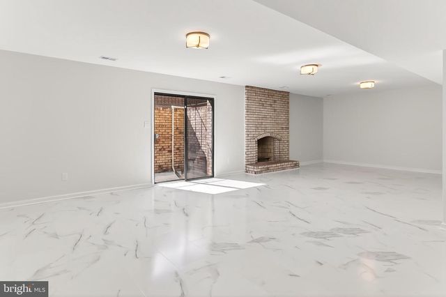 6294 DUNAWAY CT, Mclean, VA 22101