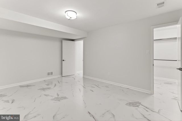 6294 DUNAWAY CT, Mclean, VA 22101