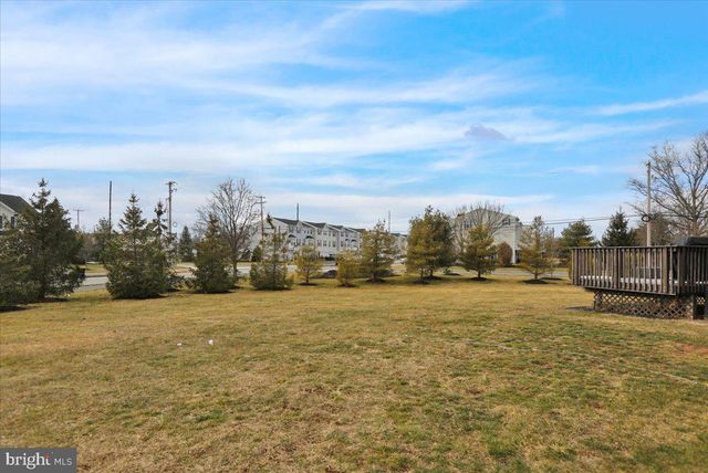 106 RAVEN CT, Gilbertsville, PA 19525