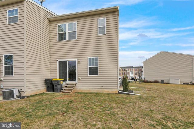 106 RAVEN CT, Gilbertsville, PA 19525