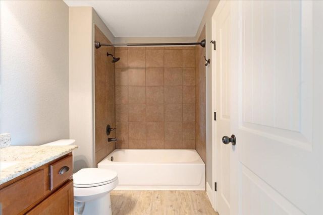 2856 Fm 2917 Road, Alvin, TX 77511