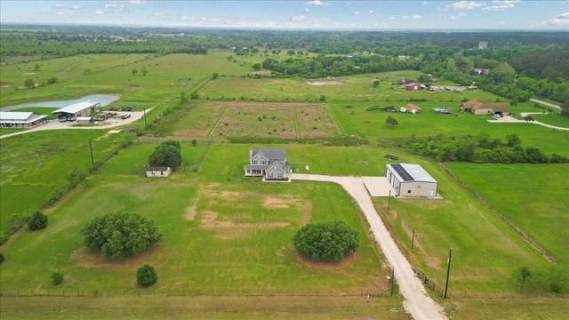 2856 Fm 2917 Road, Alvin, TX 77511