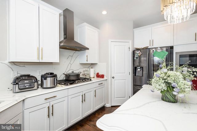 2036 PROUT FARM RD, Pottstown, PA 19464