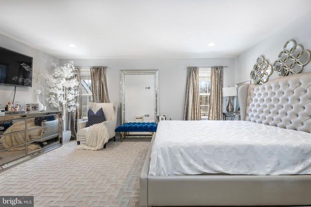 2036 PROUT FARM RD, Pottstown, PA 19464