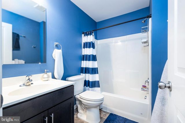 2036 PROUT FARM RD, Pottstown, PA 19464